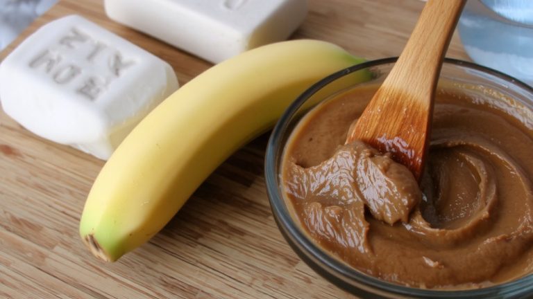 banana with peanut butter