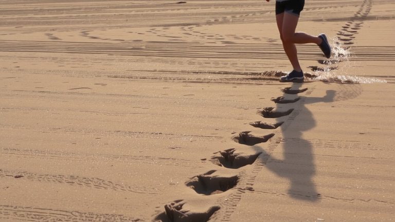 interval training on sand
