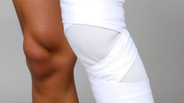 kinesiology tape for knee support